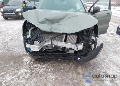 2024 Kia Sorento X-Line Ex z USA, uszkodzony, nr VIN 5XYRHDJF2RG273765